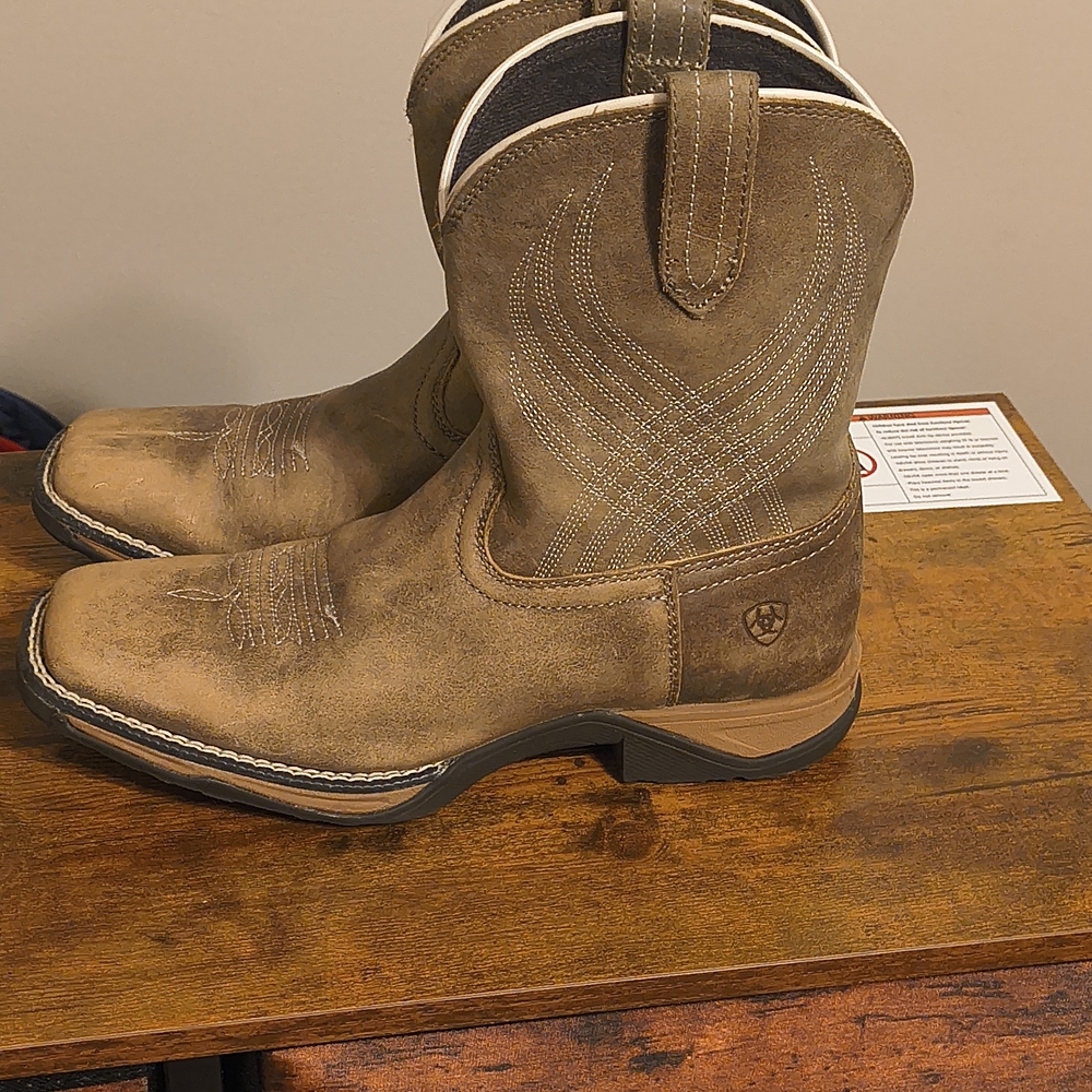 Ariat Tan Kids Western Boots